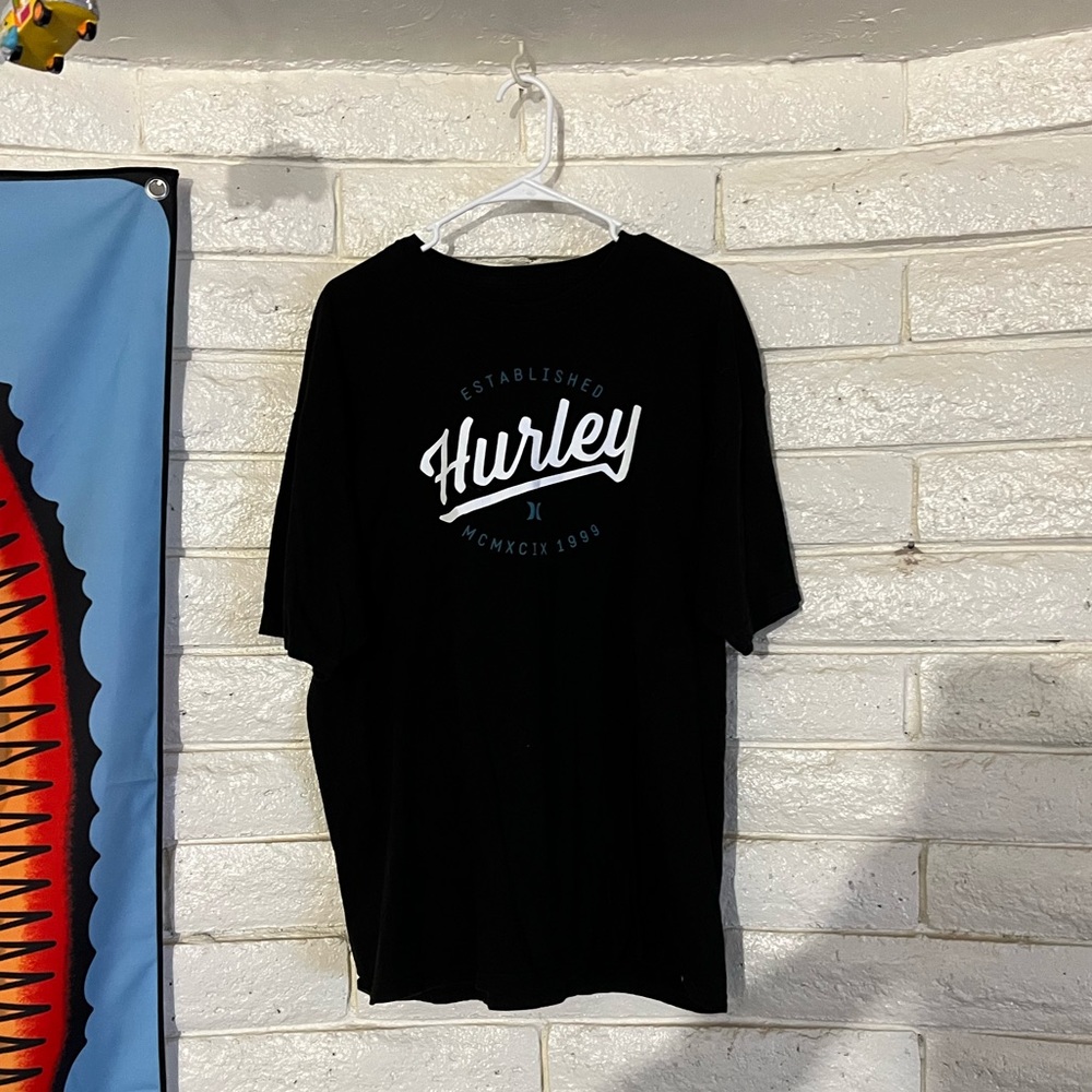 Hurley tee